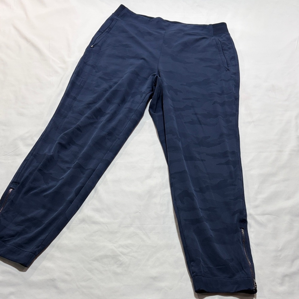 Athleta brooklyn pant navy blue size 10